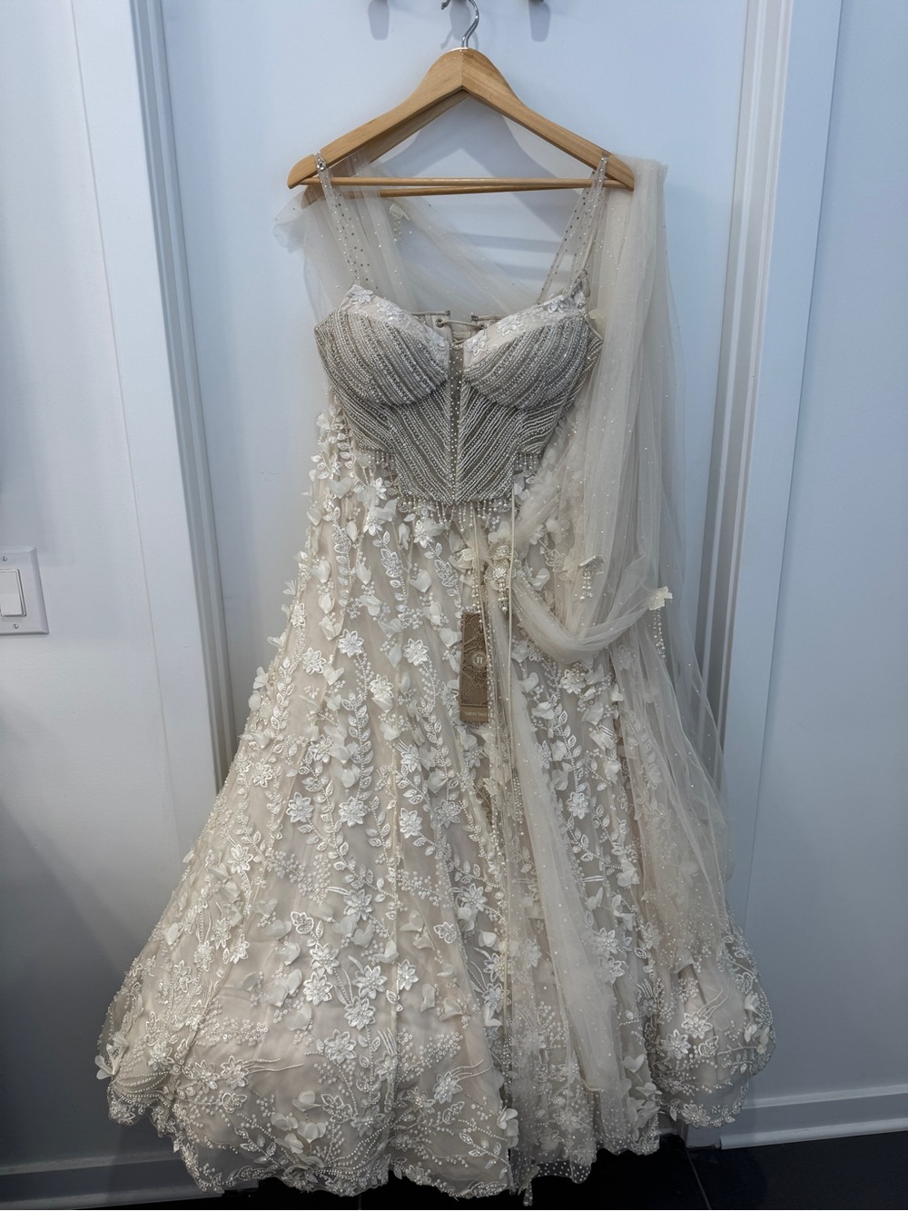 Tarun Tahiliani Corset Lehenga Saree with Drape - NWT